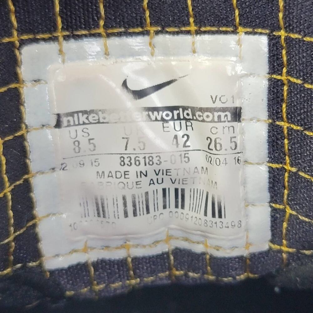 Rare Nike Kobe 11 Carpe Diem Sneakers - 8.5 - Picture 9 of 9
